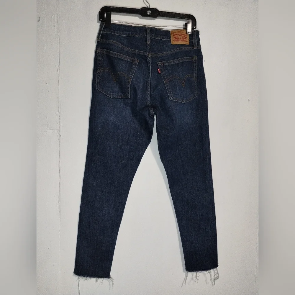 Levi's Dark Blue Ankle Jeans - Picture 2 of 12